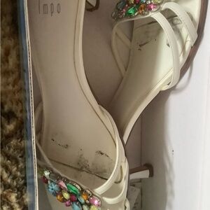 Summer sandals- white leather, low heels with stones in multiple colors